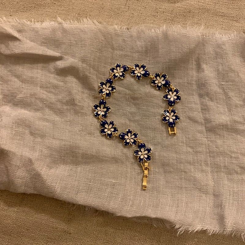Wholesale Vintage Bracelet Flower Design Jewelry