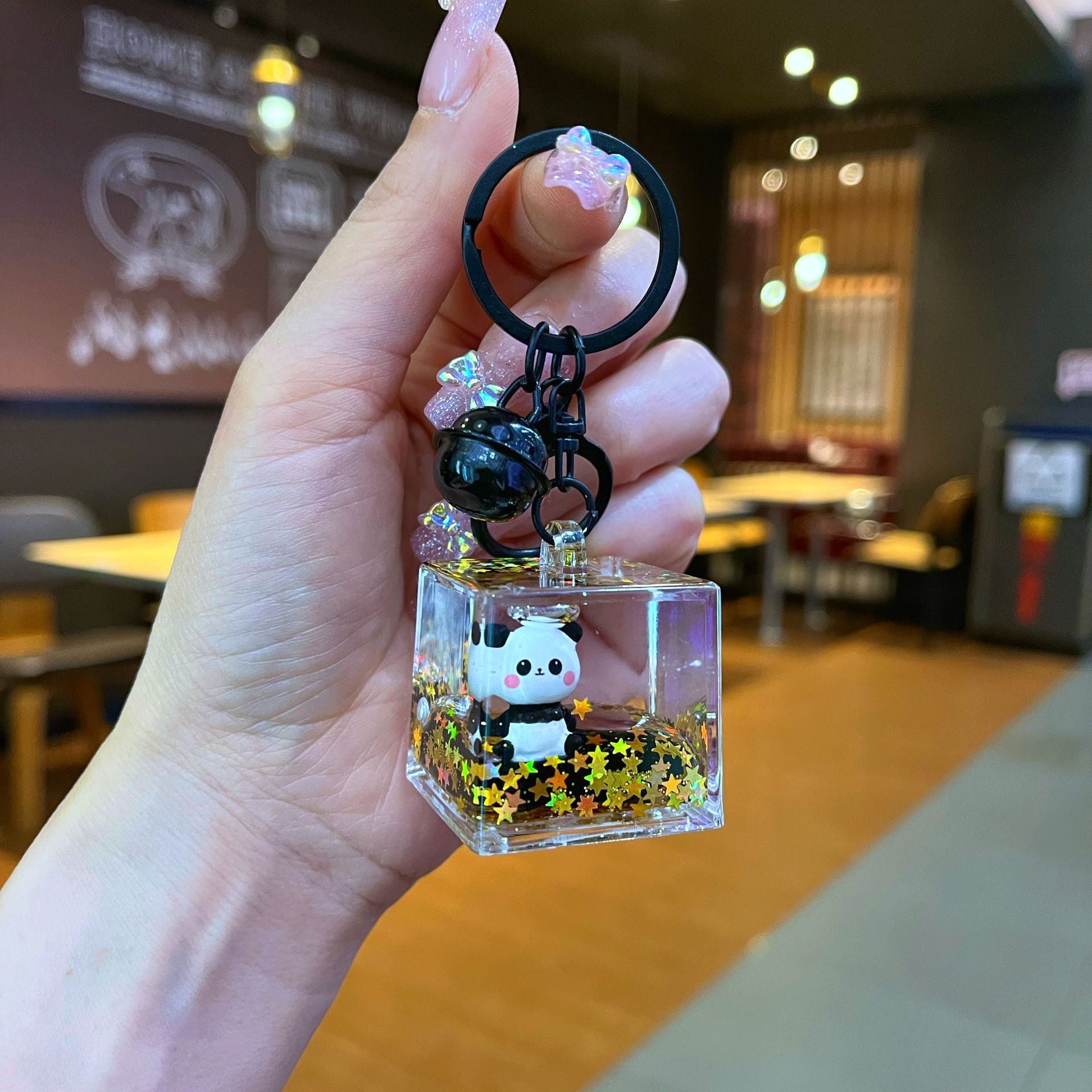 Wholesale Black gold floating cartoon cute panda Liquid Keychains
