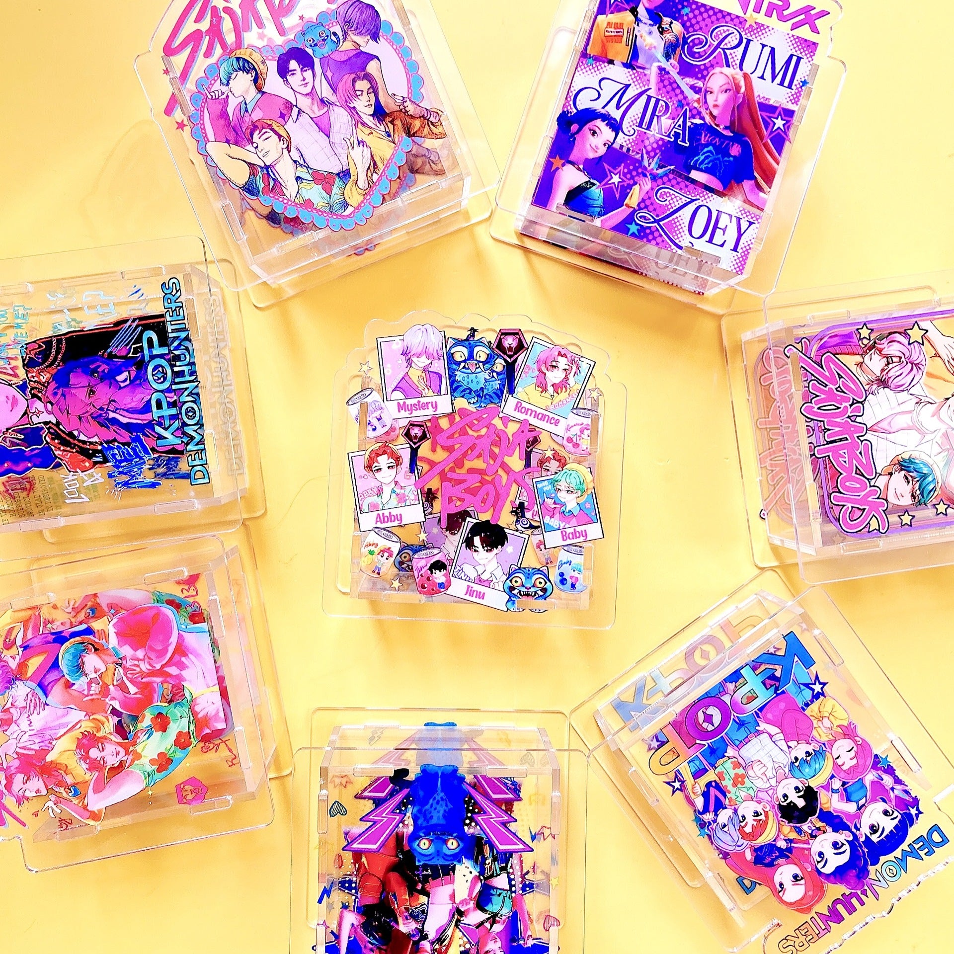 Wholesale New acrylic pen holder pencil box stationery storage 10cm