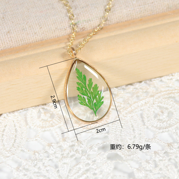 Wholesale 10pcs Geometric Dried Flower Gypsophila Natural Plant Specimen Necklace