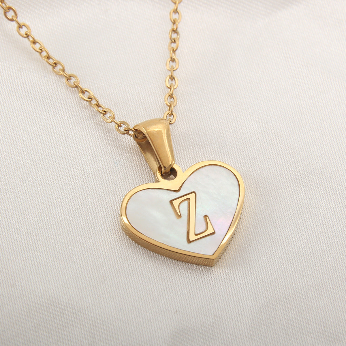 Wholesale Heart Shape Shell Stainless Steel Necklaces