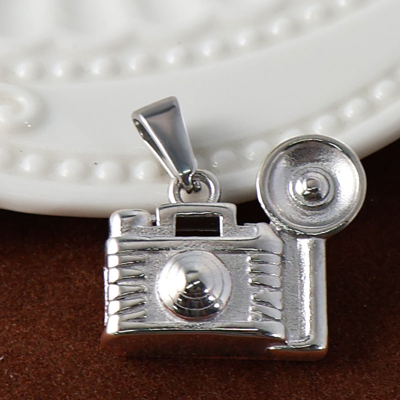 Wholesale 10pcs Stainless steel camera bow and arrow game console sun pendant