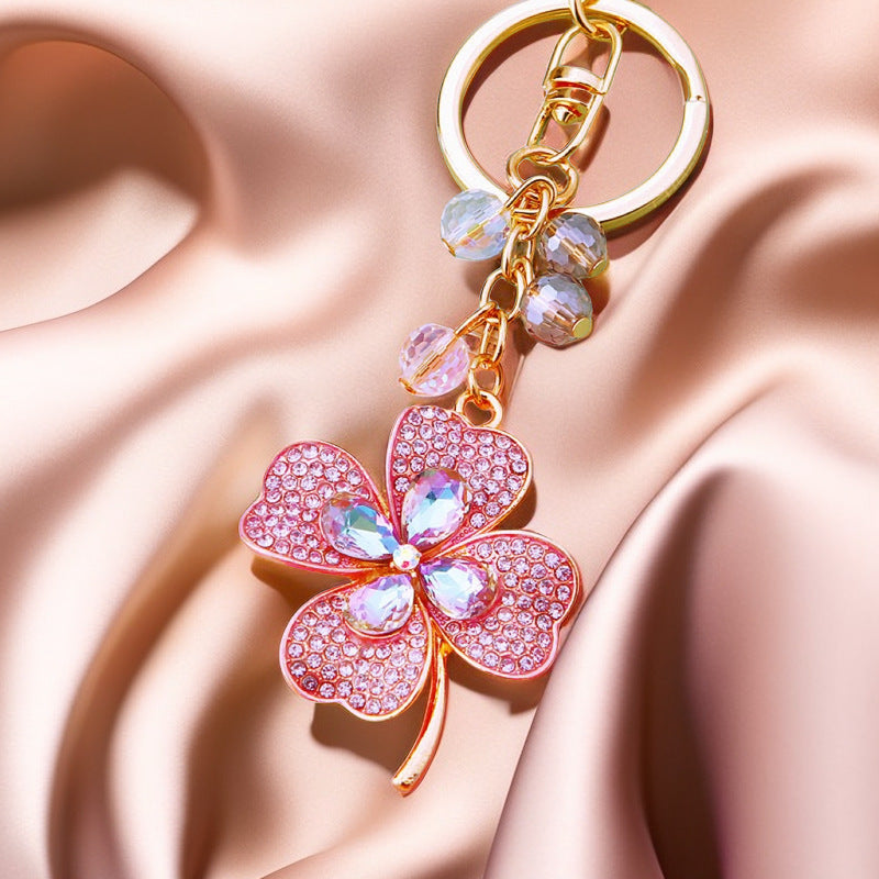 Wholesale Trendy Crystal Four Leaf Clover Keychain Zinc Alloy Car Key Ring Bag Charm Gift For Wedding Party