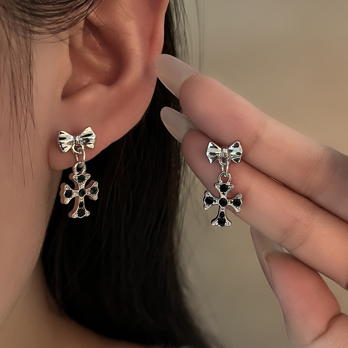 Wholesale Dark cyberpunk human face pearl cross diamond butterfly earrings