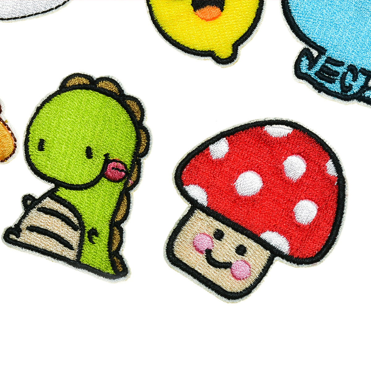 Wholesale Cute Dinosaur And Kitten Embroidered Patches For Clothing Bags DIY Craft Supply Gift