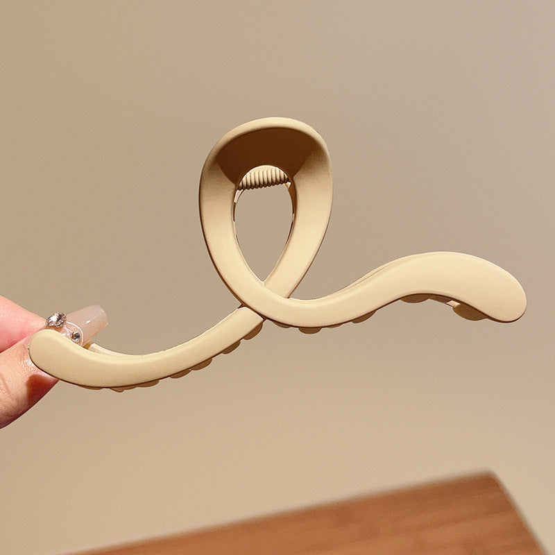 Wholesale Geometric Line Plastic Frosted Hair Clips