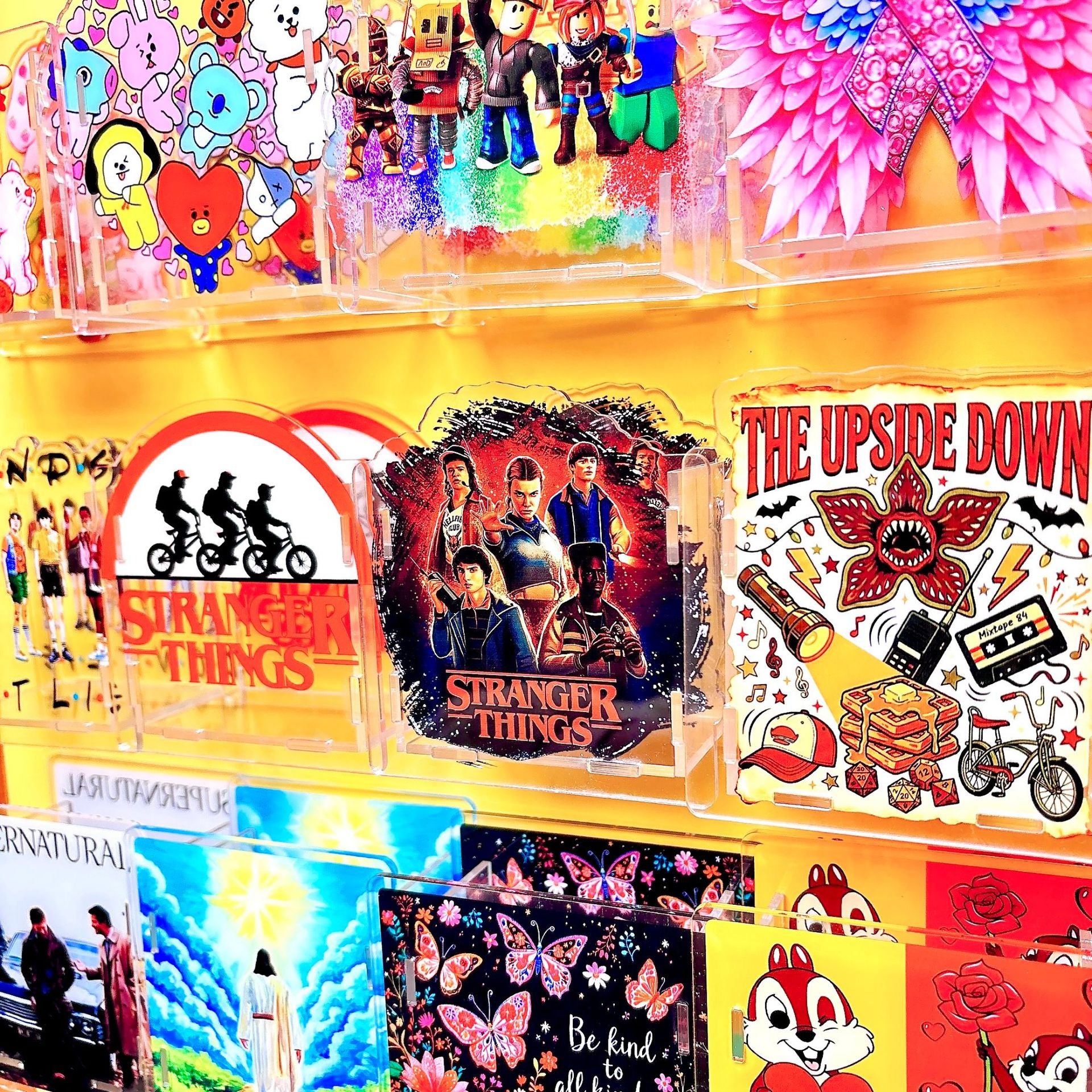 Wholesale Cute cartoon 10cm acrylic pen holder/ pencil case/ stationery organizer OLY Exclusive