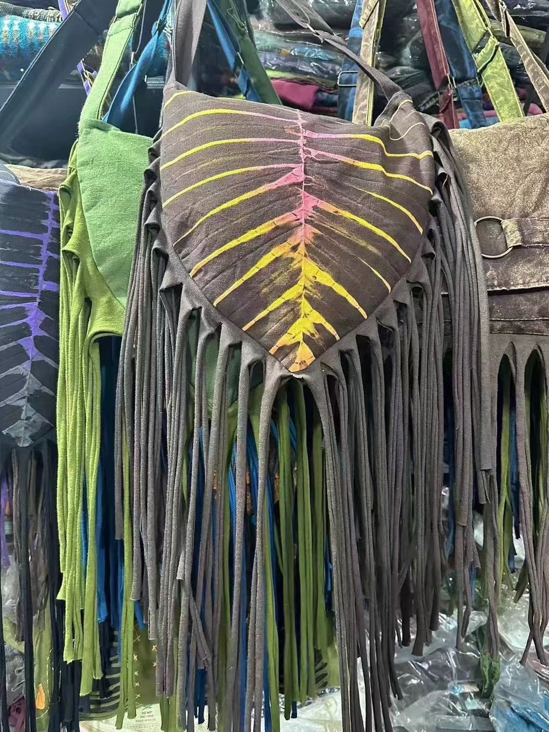 Wholesale Hippie Wasteland Style Bohemian Ethnic Style Niche Tassel Crossbody Shoulder Bag