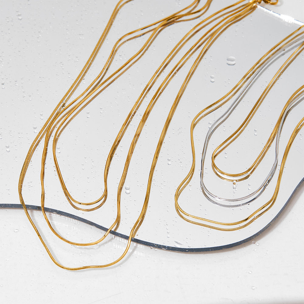 Wholesale Minimalist Wind Round Snake Stainless Steel Necklace