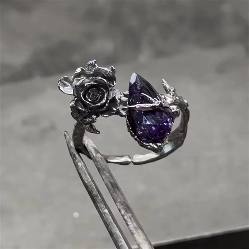 Wholesale Retro black rose index finger ring personalized three-dimensional flower diamond ring open dark subculture ring
