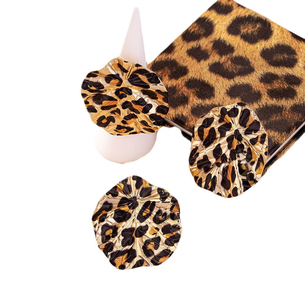 Wholesale Alloy Electroplated Earrings And Ring Jewelry Set With Retro Geometric Leopard Circle Design For Women Party Wear Gift