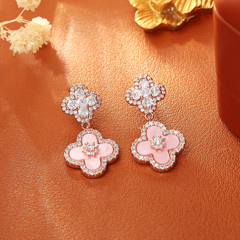 Wholesale Four leaf clover zircon sweet Blingbling Earrings
