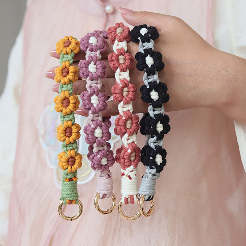 Wholesale Handwoven Daisy Flower Cotton Rope Keychain
