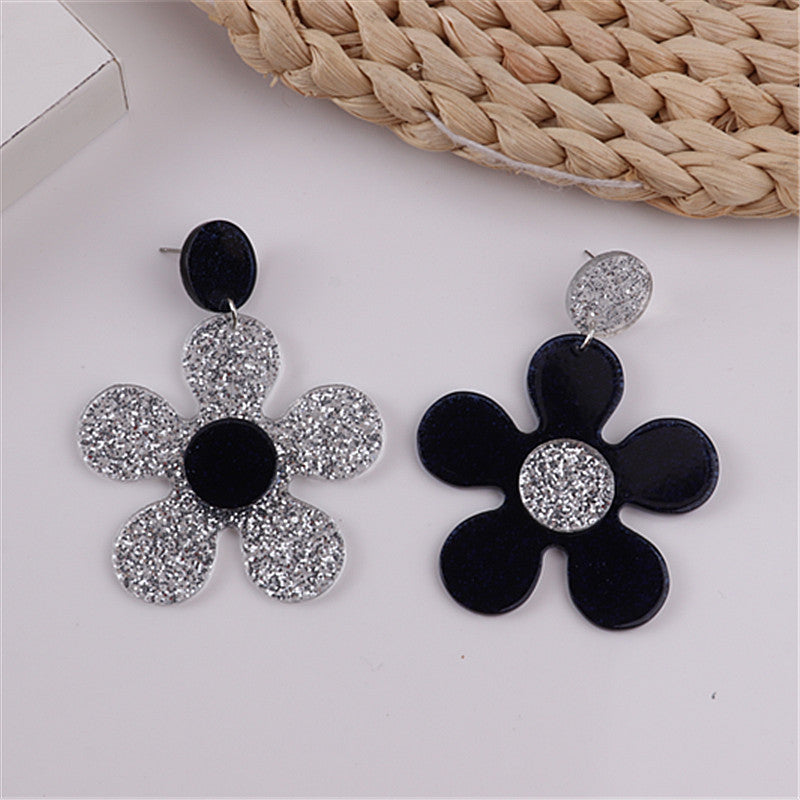Wholesale Fashion Contrasting Color Five-petal Flower Acrylic Earrings