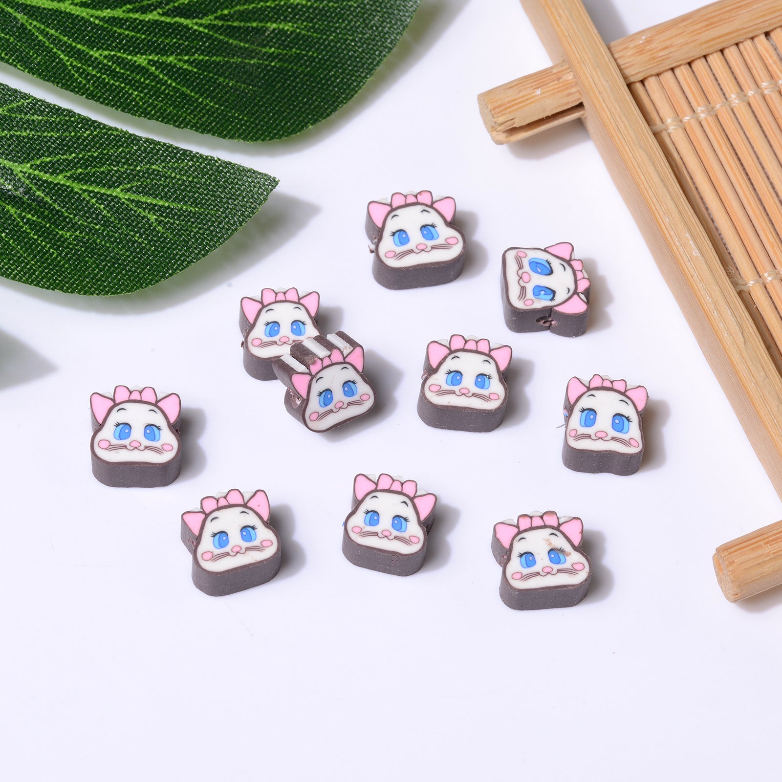 Wholesale 500pcs Bowknot Cat Soft Pottery Beads