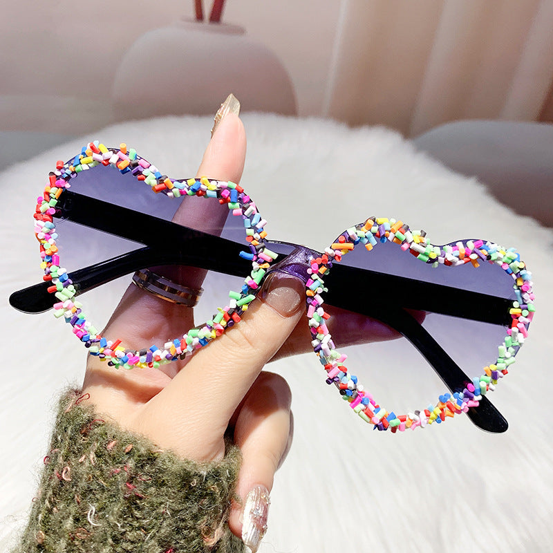 Wholesale Love Personalized Stickers Fashion Heart Party Trendy Beach Sunglasses