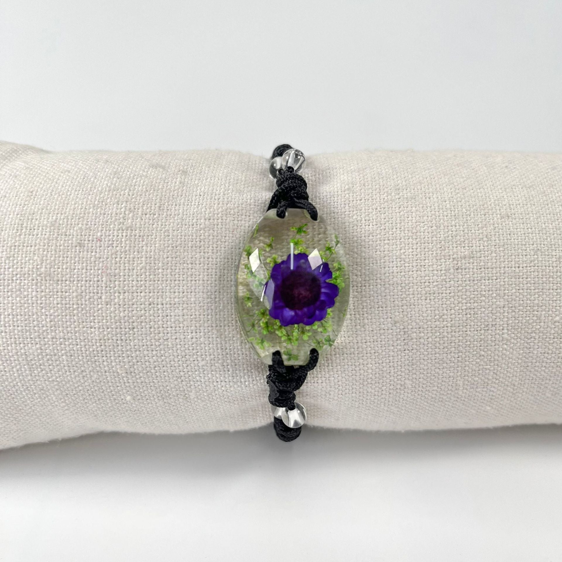 Wholesale 12PCS Handmade Latex Luminous Real Flower Amber Bracelet