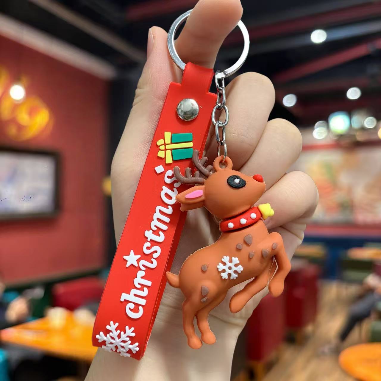 Wholesale Christmas keychain  gift pendant  Keychains