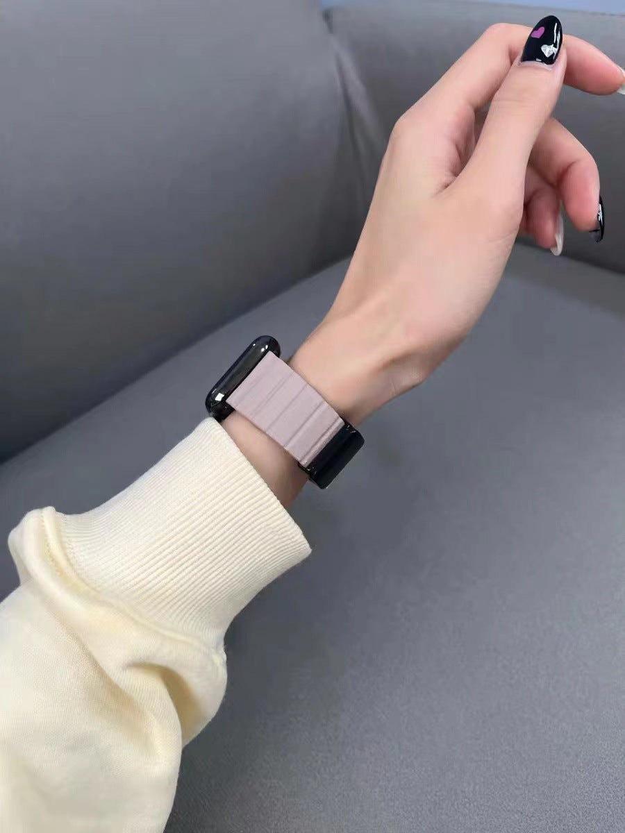 Wholesale Casual Style Thin Leather Magnetic Watch Strap