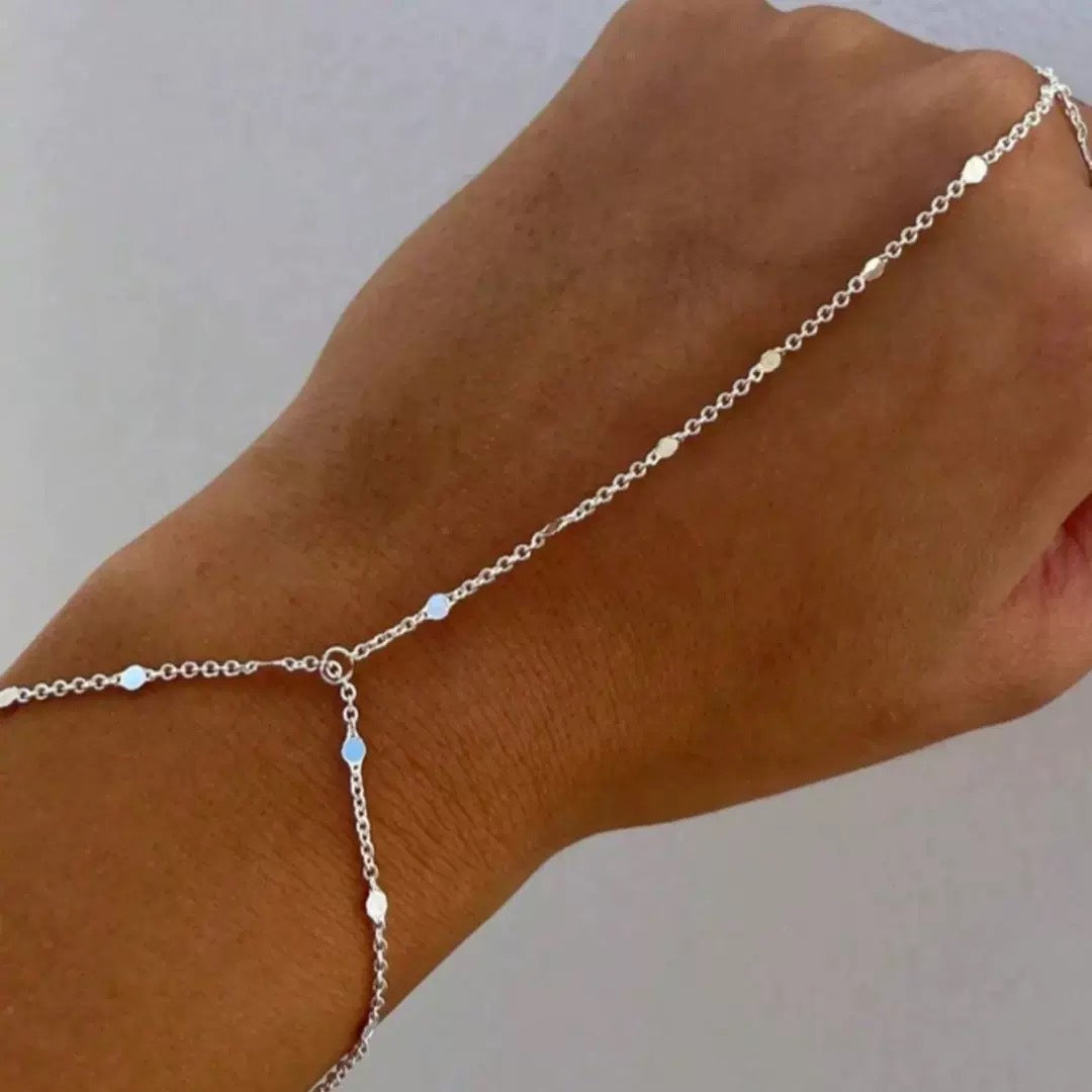 Wholesale heart adjustable connected finger bracelet