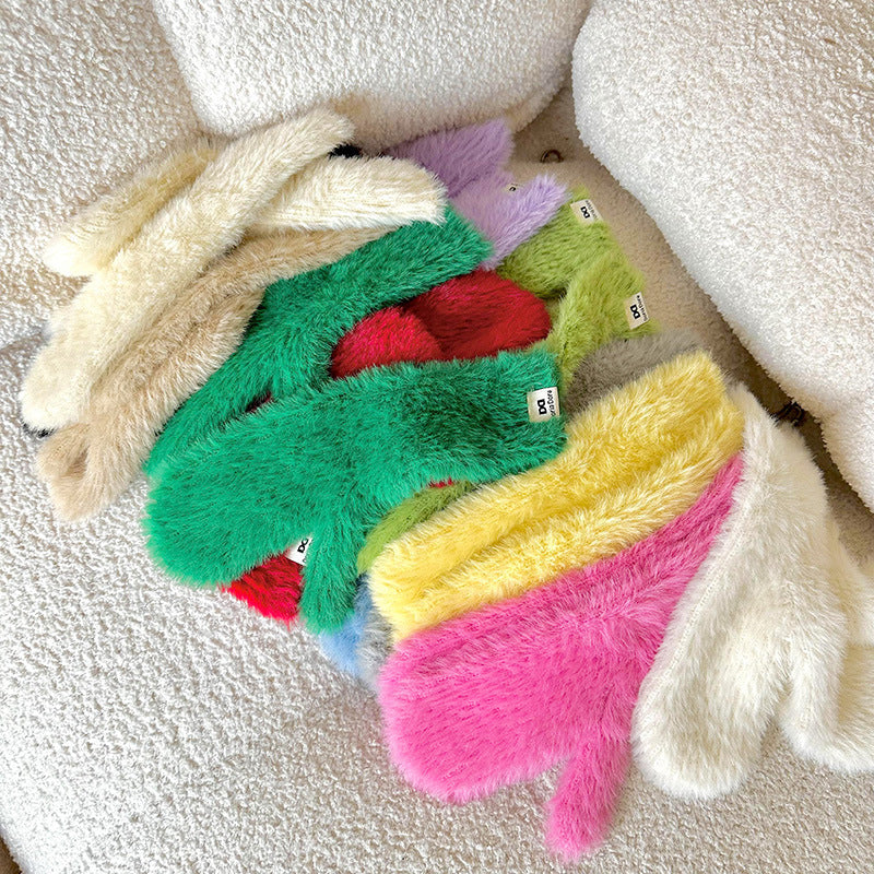 Wholesale Candy Colored Soft Glutinous Plush Autumn and Winter Thickened Mittens