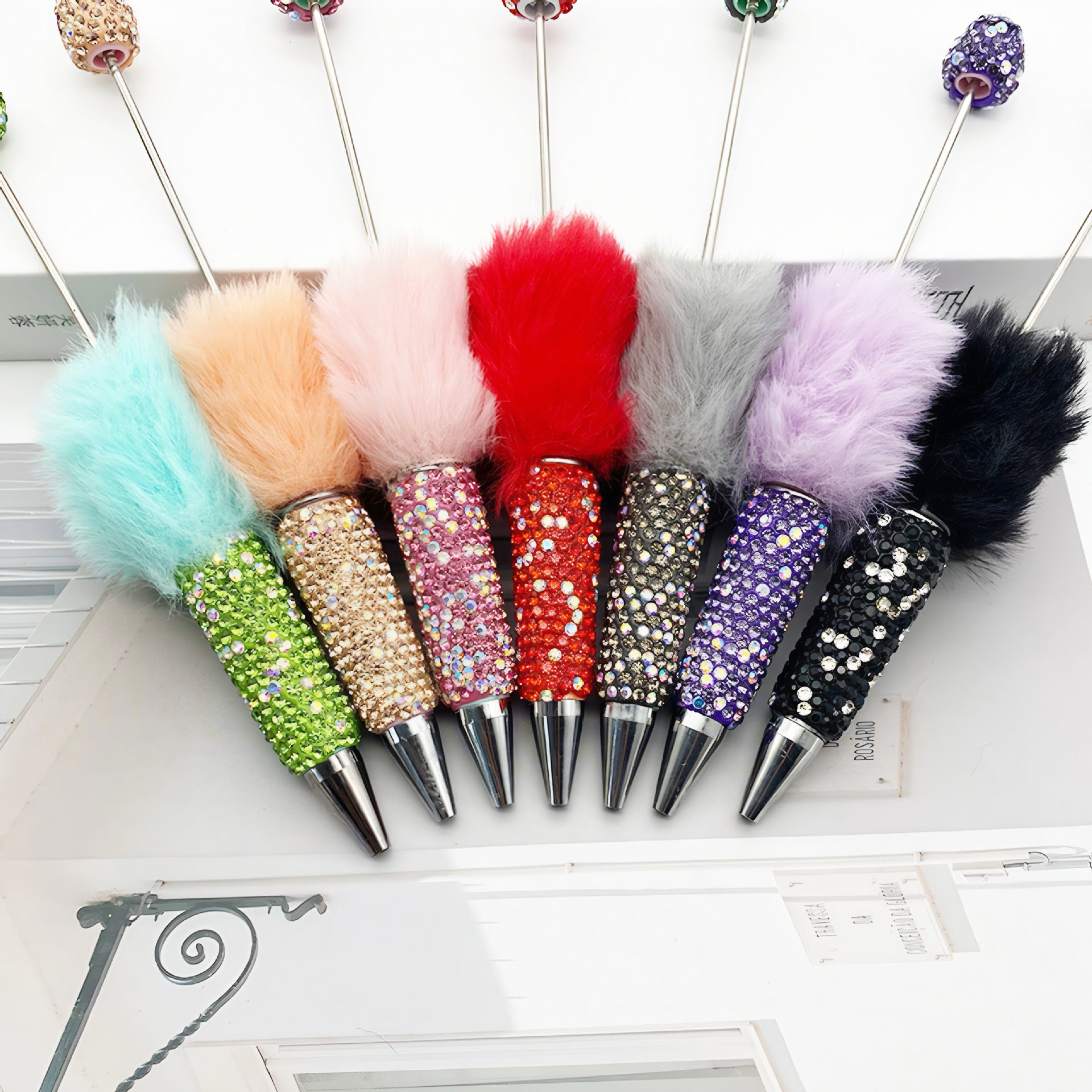 Wholesale wholesale beadable pens Creative plush full of diamond beads