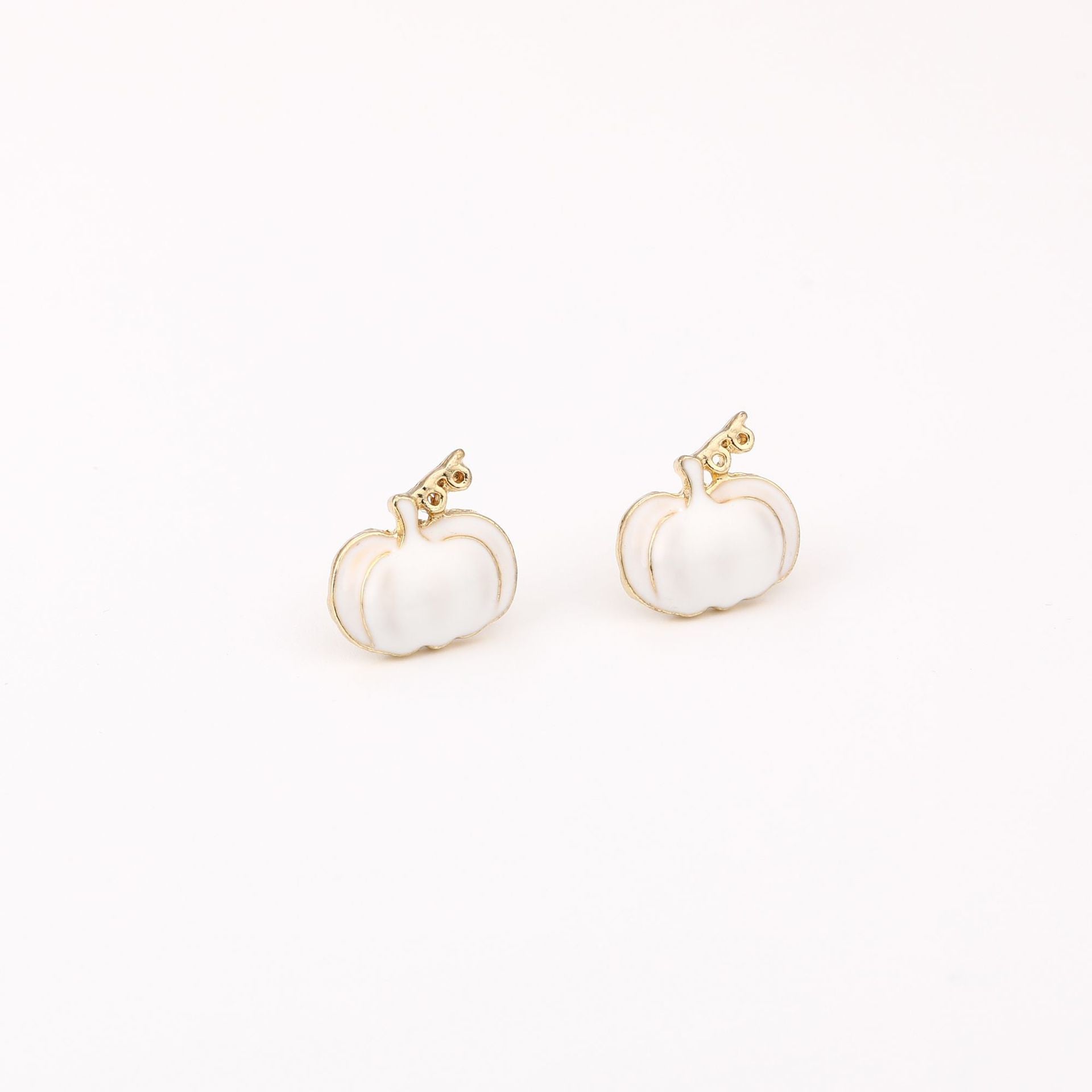 Wholesale  Pumpkin Earrings For Women Cute Small Zinc Alloy Drip Oil Design Creative Gift Trendy Jewelry Accessory For Boutique Resale