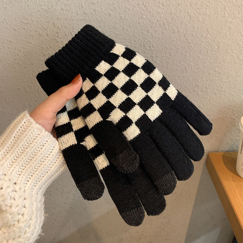 Wholesale Checkerboard Winter Plus Velvet Thick Warm Cycling Windproof Cold Protection Gloves