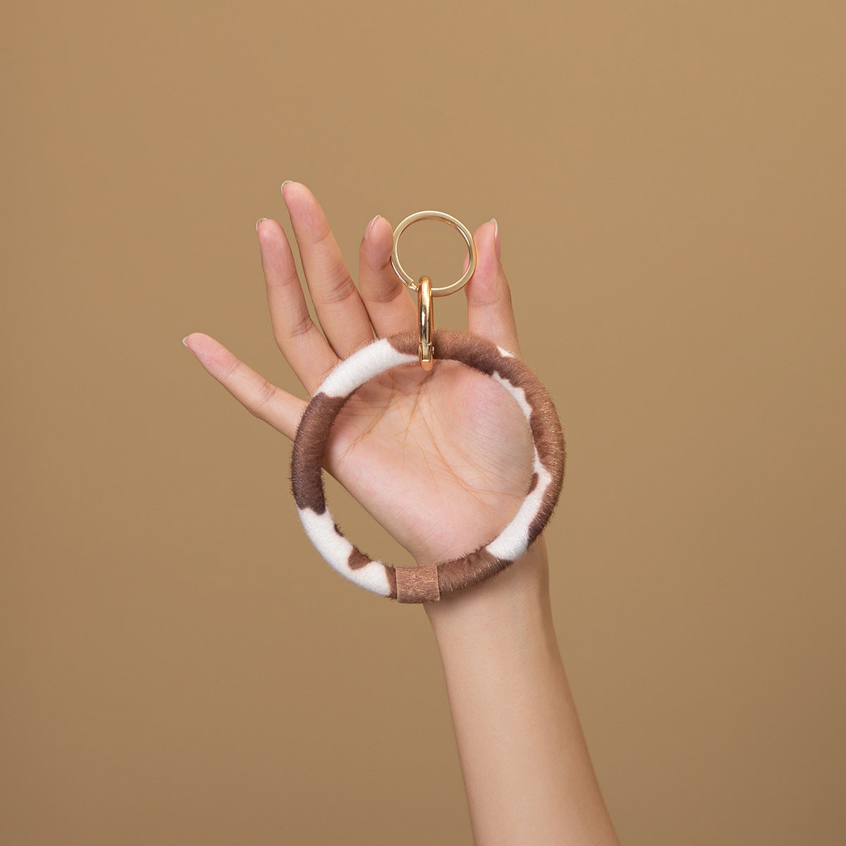 Wholesale Plush Cow Patterned Leather Wrist Keychain