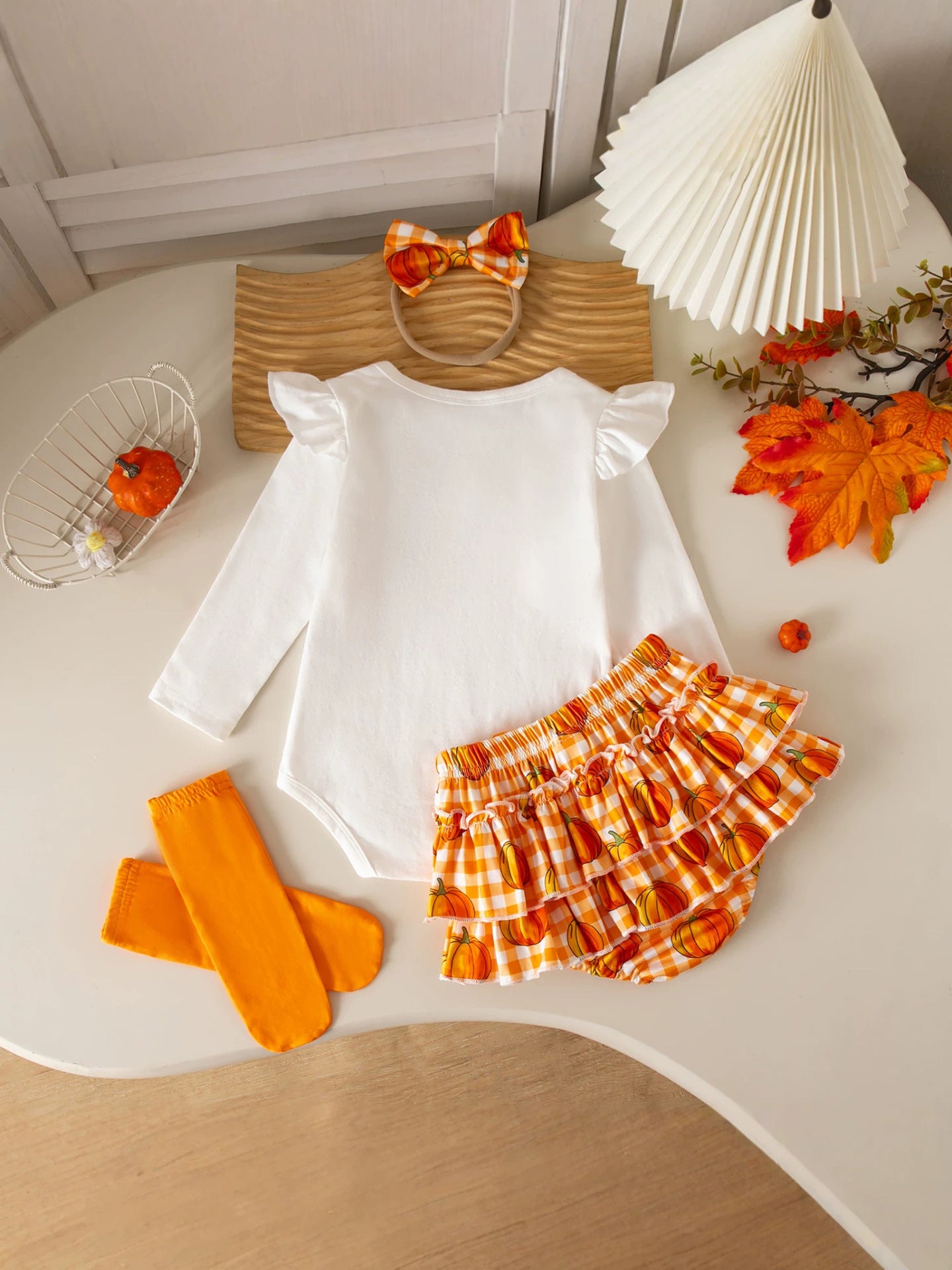 Wholesale  3 Piece Outfit Set Long Sleeve Pumpkin Bat Pattern Romper With Pants And Headband Cute Party Outfit For Ages 1 3