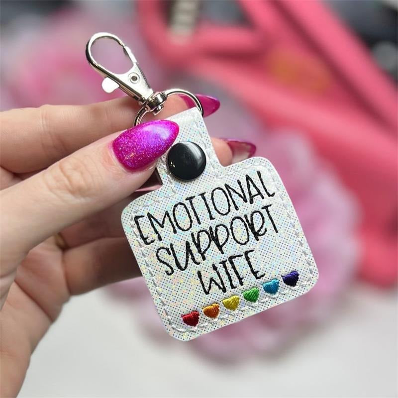 Wholesale Valentine's Day Gifts Rainbow Heart Leather Keychain