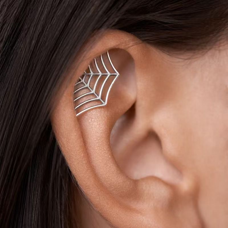 Wholesale Gold Tone Copper  Web Cartilage Earrings Gothic  Party Jewelry Accessory