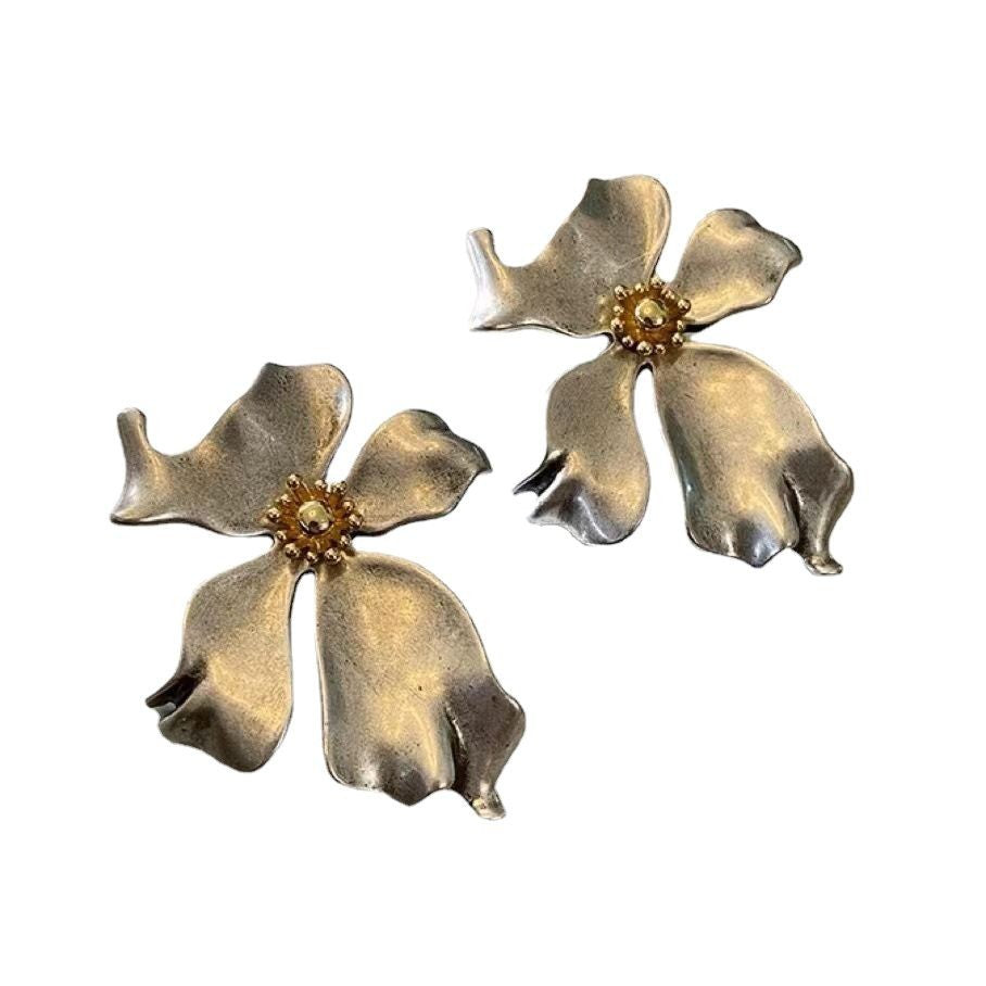 Wholesale Retro flower earrings metal Hong Kong style exaggerated earrings