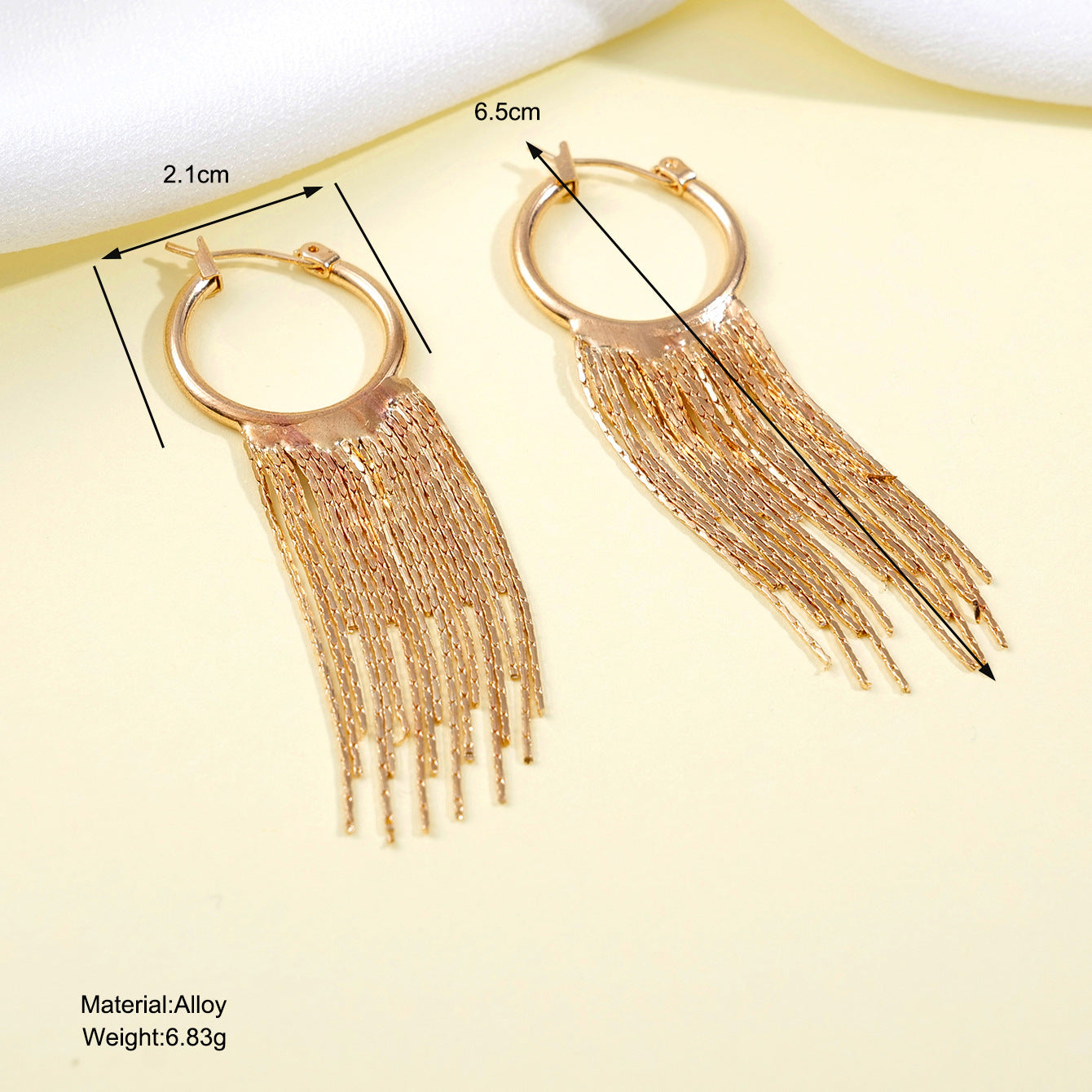 Wholesale Metal exaggerated tassel earrings retro long earrings