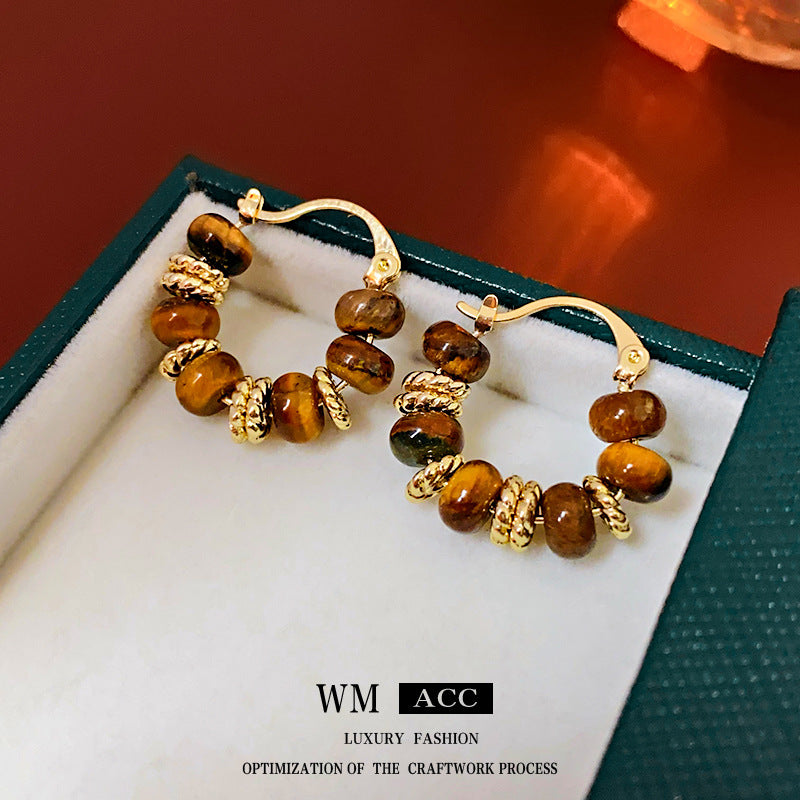 Wholesale Real Gold Electroplating Autumn and Winter Retro Fashion Temperament High-end Round Tiger Eye Stone Earrings