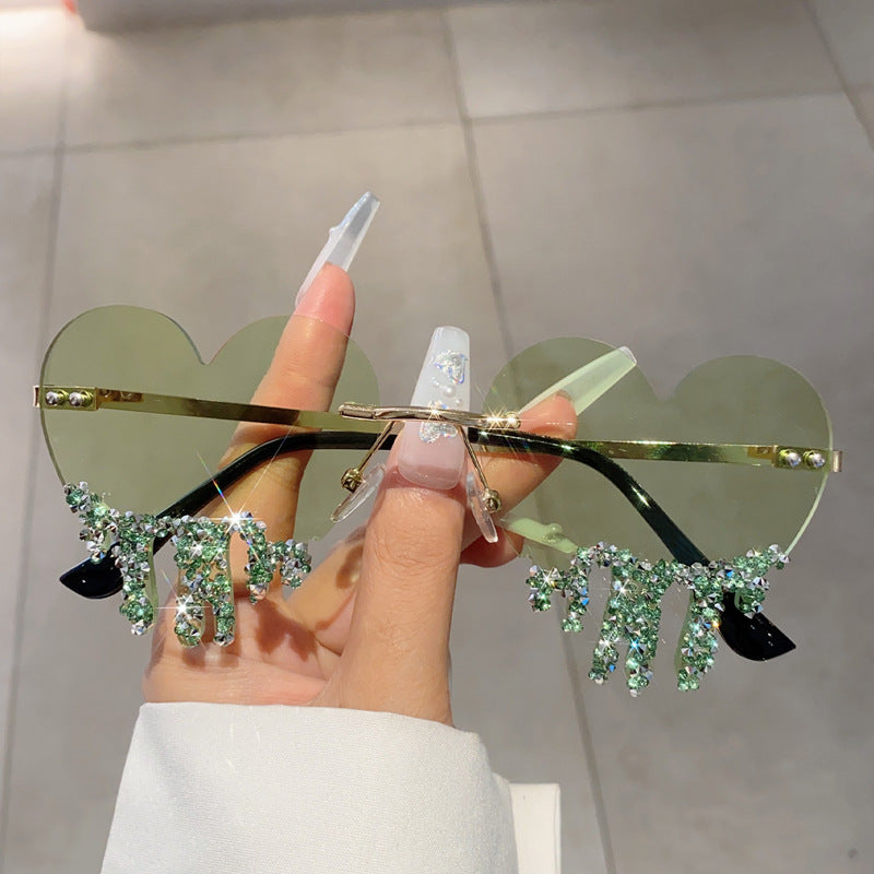 Wholesale Heart drop handmade diamond-studded sunglasses