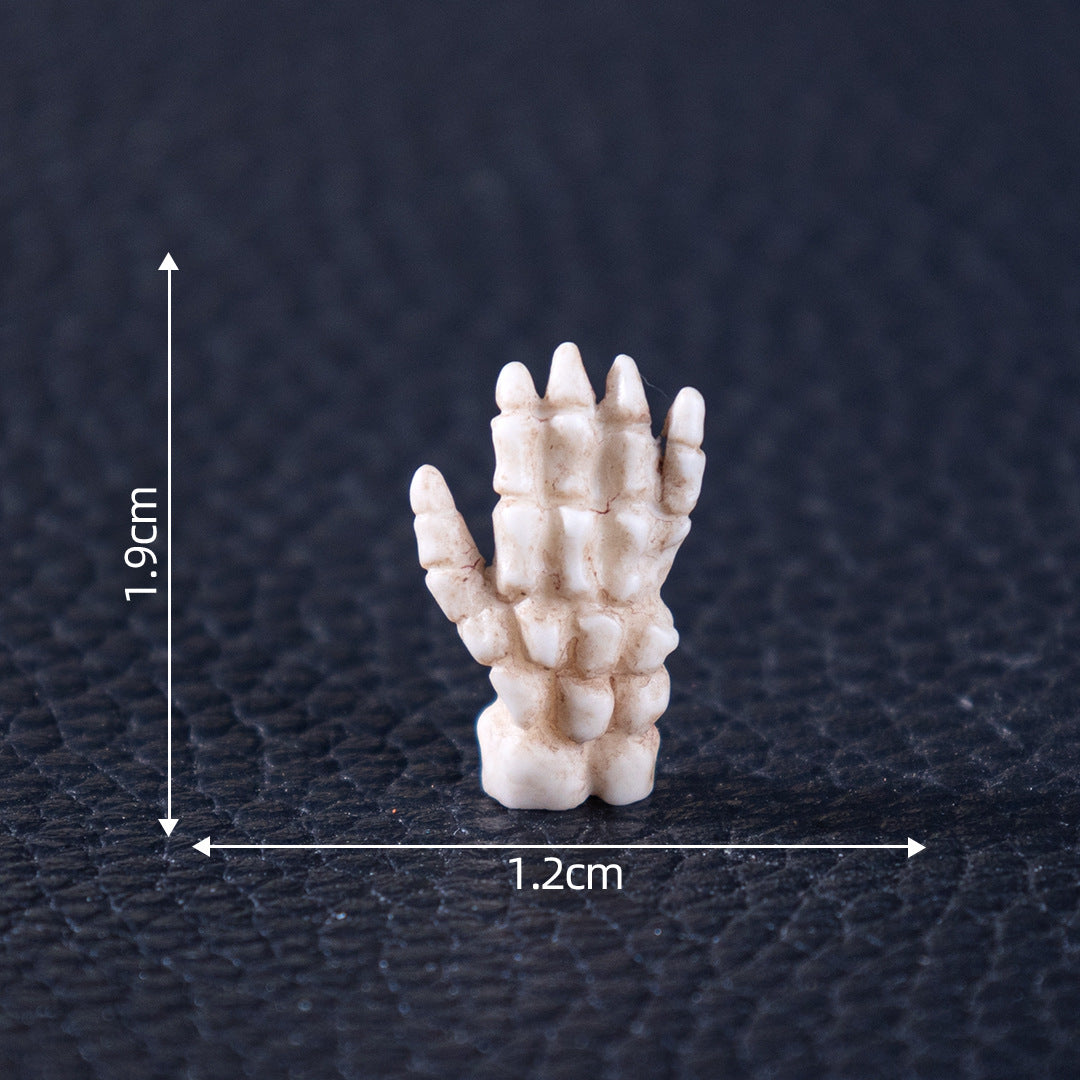 Wholesale  skull DIY decoration accessories micro landscape desktop small ornaments