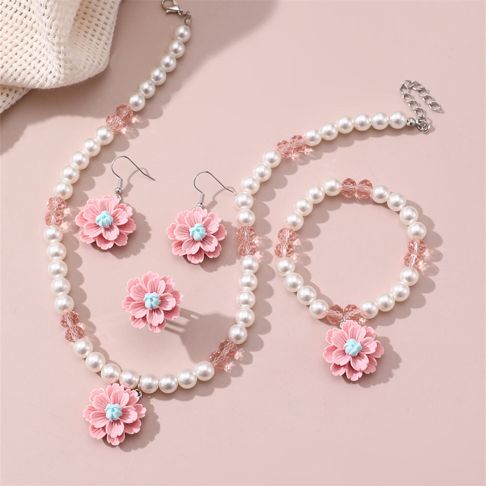 Wholesale Light luxury sweet imitation pearl flower pendant children' s necklace four-piece set