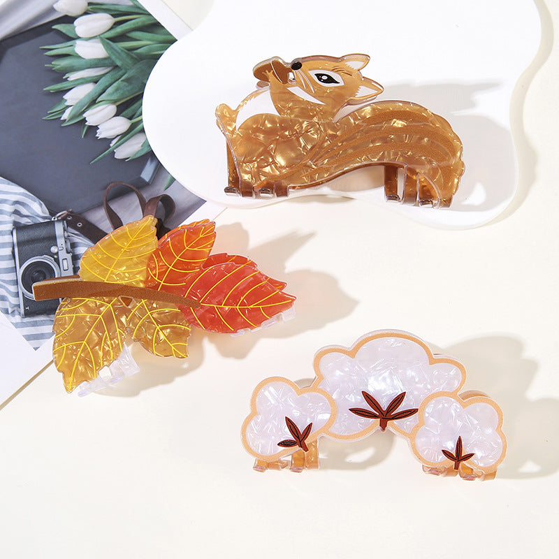 Wholesale PVC Leaf Hair Claw Clip 3D Maple Shark Clip Everyday Styling Hair Accessory For Women