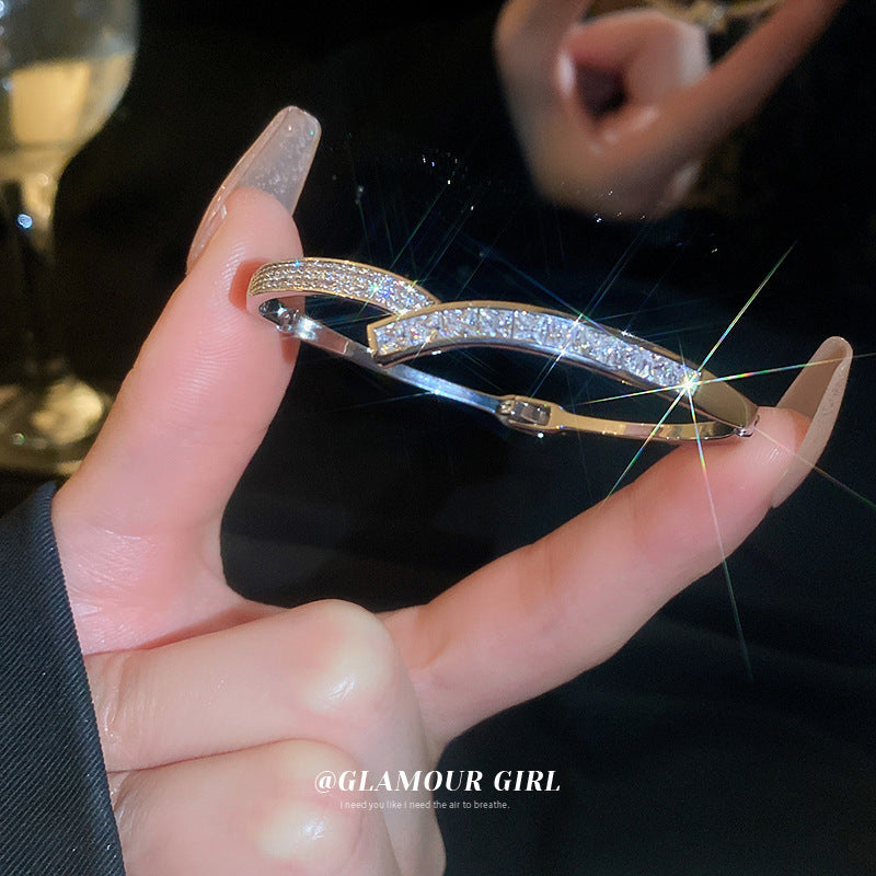 Wholesale Zircon Double Layer Letter Buckle Bracelet