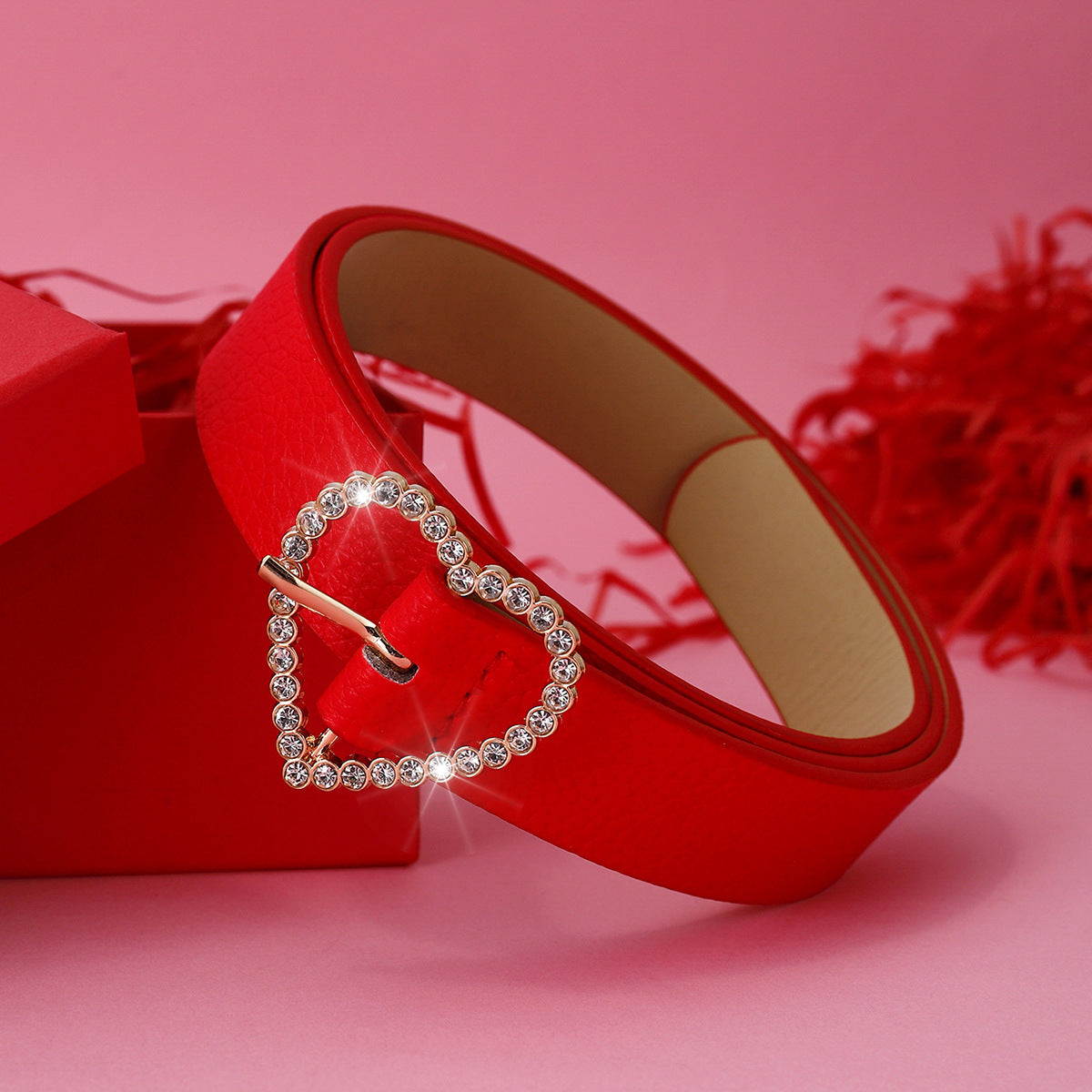 Wholesale Heart-shaped Needle Buckle PU Belt