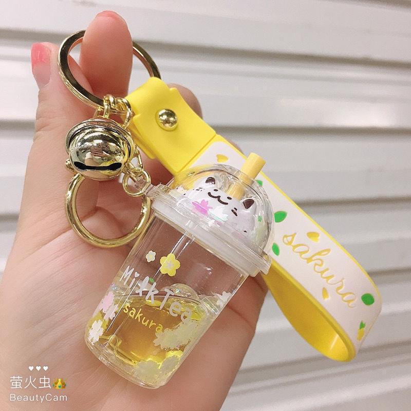 Wholesale Quicksand Cat Pendant Liquid Acrylic Keychain