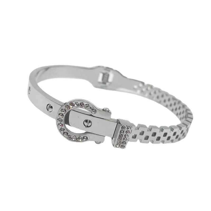 Wholesale Buckle Hollow Titanium Steel Rose Gold Bracelet