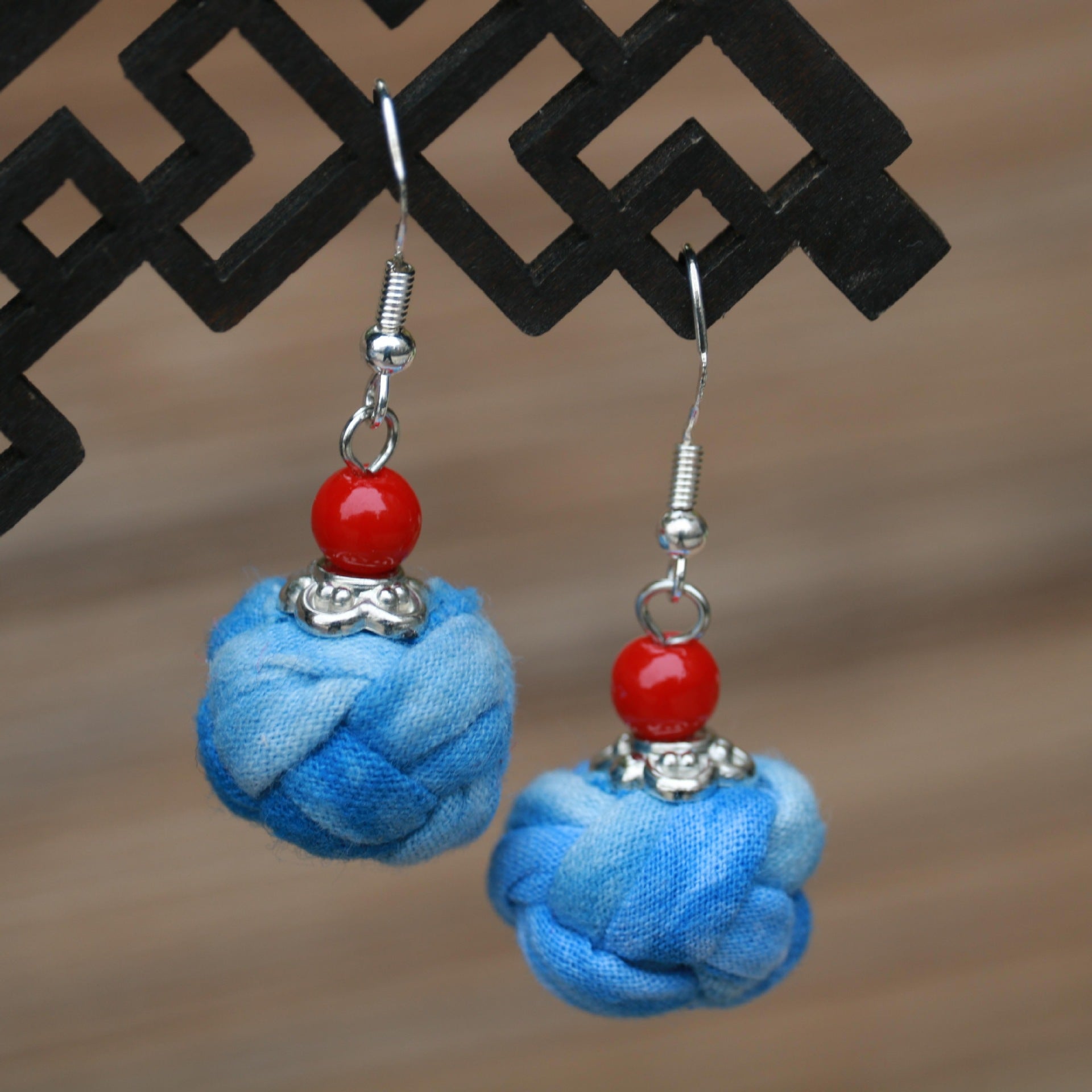 Wholesale Ethnic Style Women' s Blue-Dyed Fabric Earrings  Tie-Dye Mid-Length Earrings