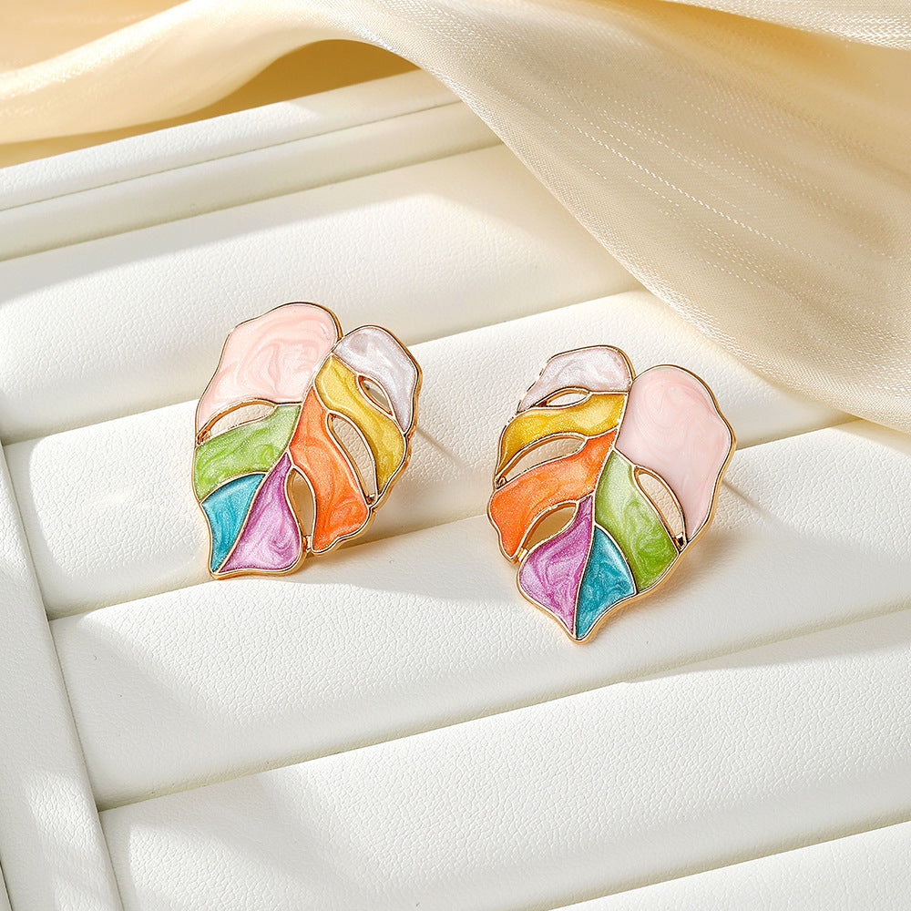 Wholesale Oil-Dropping Colorful Earrings Simple Fashion Earrings