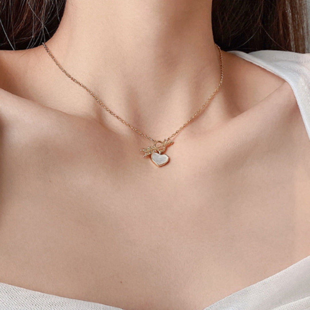 Wholesale Valentine' s Day Cupid' s Arrow Heart Necklace