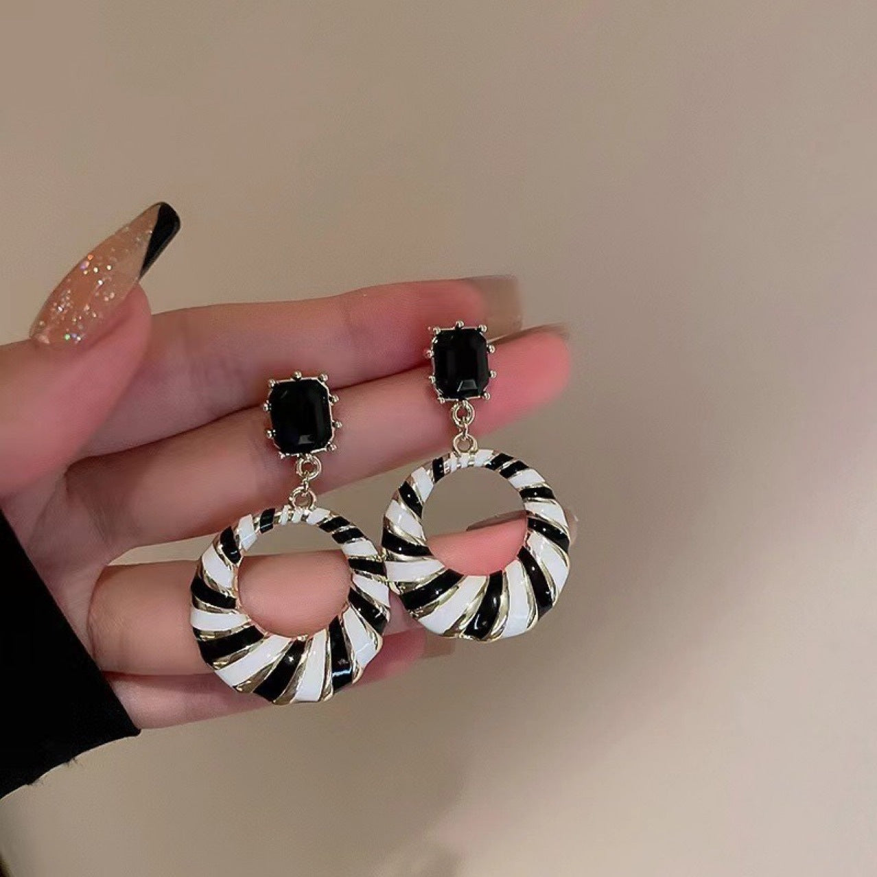 Wholesale Earrings for Women,  Internet Celebrity Hot-Selling Earrings