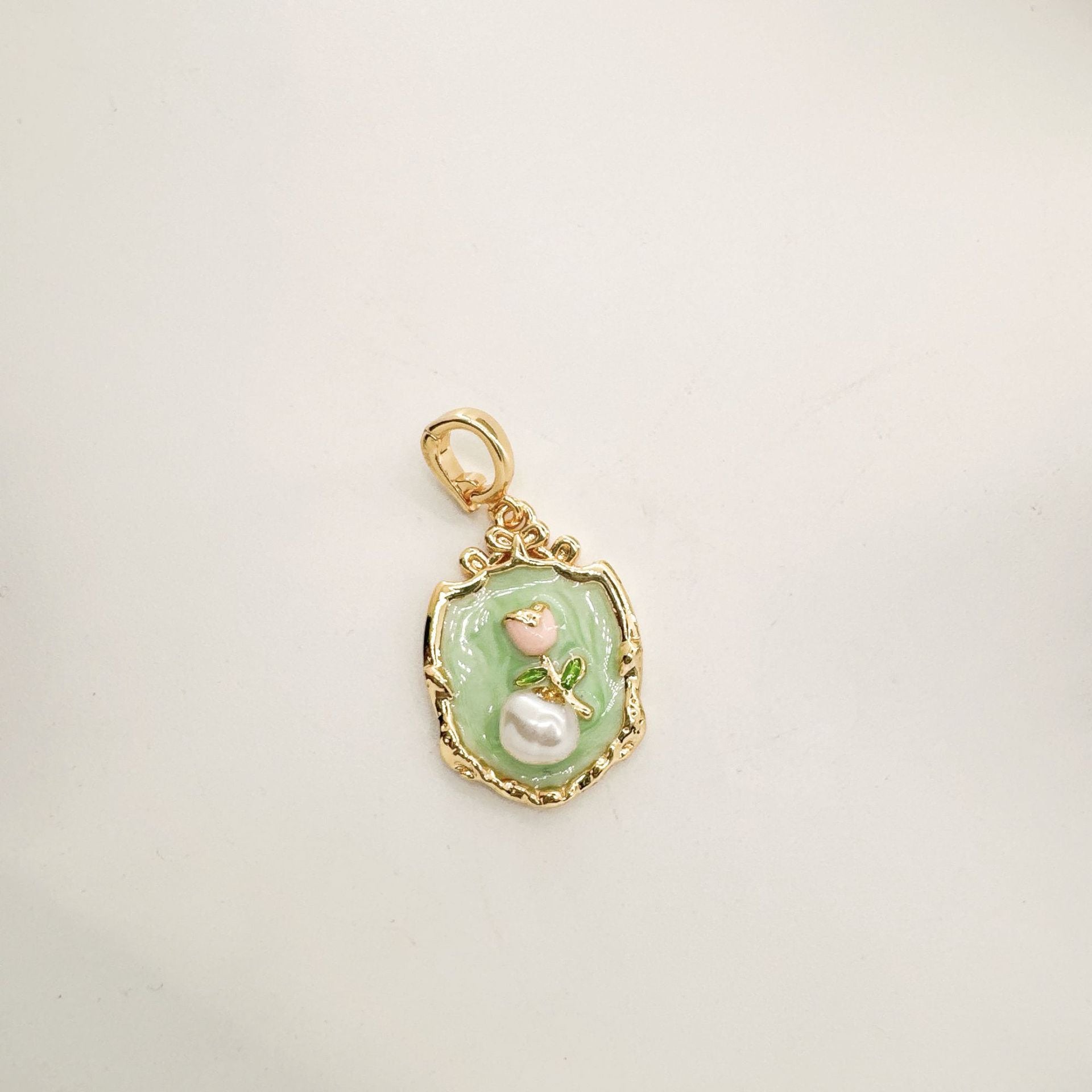 Wholesale 18K Copper Gold Plated Handmade Oil Painting Traditional Enamel Inlaid Natural Pearl Pendant