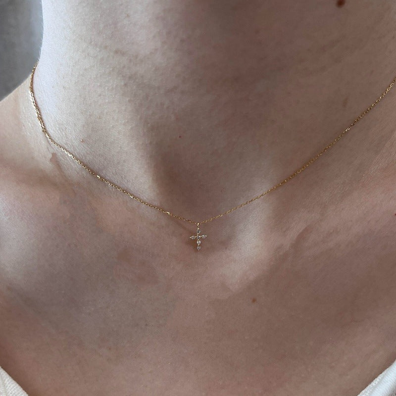 Wholesale Layered Light Luxury Fine Mini Cross Pendant Necklace