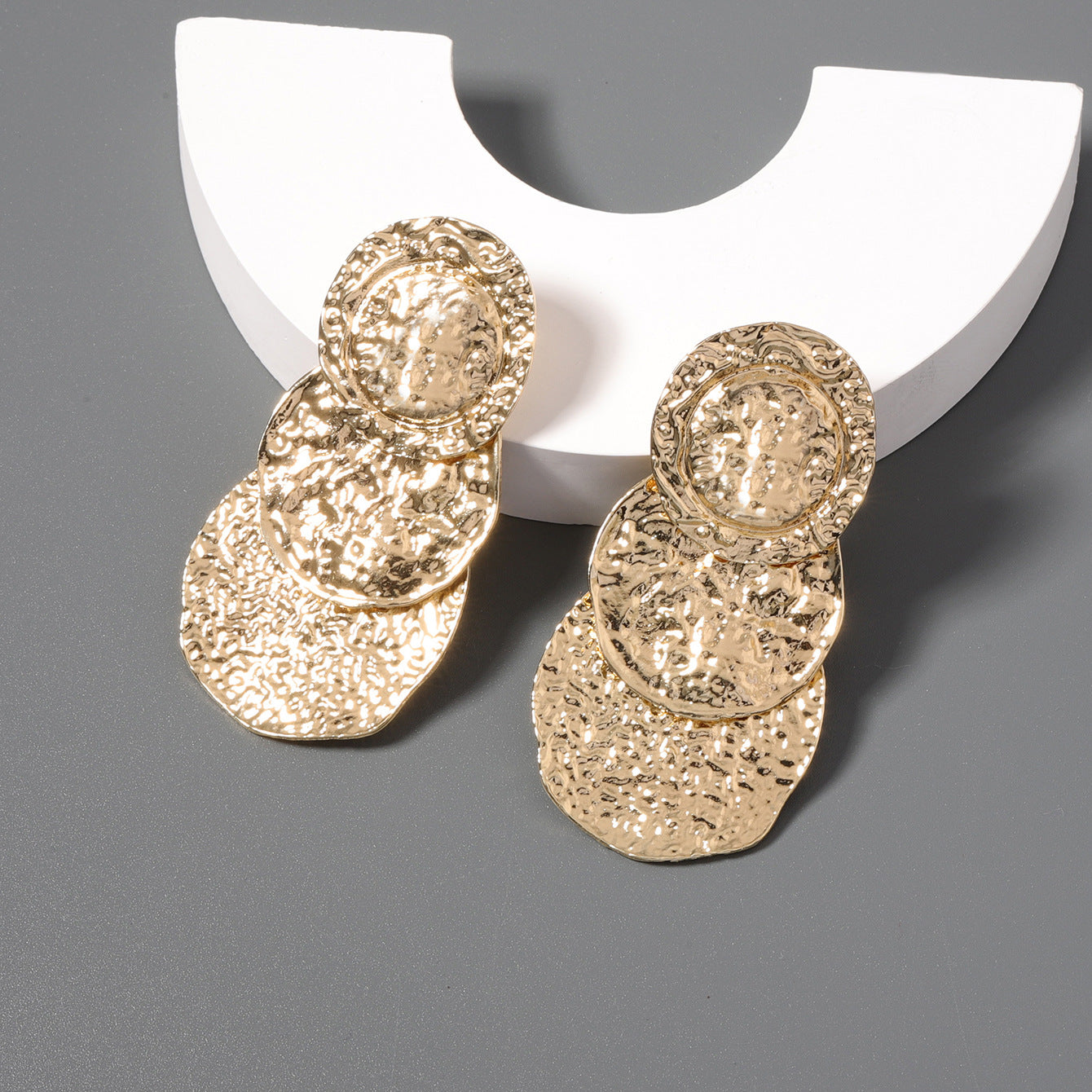 Wholesale Geometric Circular Alloy Multi-layer Pleated Earrings